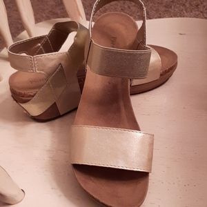 Pierre Dumas sandals